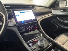 Used 2022  Jeep Grand Cherokee Limited 4x4 at AutoCenters Bonne Terre near Bonne Terre&comma; MO