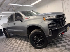 Used 2020  Chevrolet Silverado 1500 4WD Crew Cab 147" LT Trail Boss at AutoCenters Bonne Terre near Bonne Terre&comma; MO