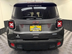 Used 2018  Jeep Renegade Latitude FWD at AutoCenters Bonne Terre near Bonne Terre&comma; MO