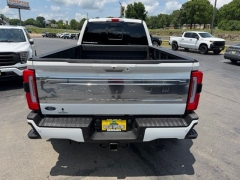Used 2023  Ford Super Duty F-450 4WD Platinum Crew Cab DRW 8' Box at AutoCenters Bonne Terre near Bonne Terre&comma; MO