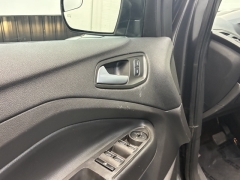 Used 2019  Ford Escape 4d SUV FWD SE at AutoCenters Bonne Terre near Bonne Terre, MO