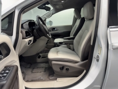 Used 2018 Chrysler Pacifica 4d Wagon Touring L at AutoCenters Bonne Terre near Bonne Terre, MO