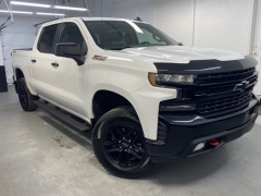 Used 2020 Chevrolet Silverado 1500 4WD Crew Cab LT Trail Boss at AutoCenters Bonne Terre near Bonne Terre, MO