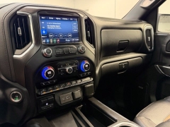 Used 2021  GMC Sierra 1500 4WD Crew Cab 147" AT4 at AutoCenters Bonne Terre near Bonne Terre&comma; MO