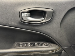 Used 2020  Jeep Compass 4d SUV FWD Latitude Sun&sol;Wheel Pkg at AutoCenters Bonne Terre near Bonne Terre&comma; MO