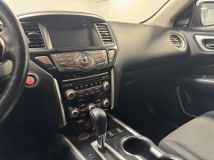 Used 2019  Nissan Pathfinder 4x4 SV at AutoCenters Bonne Terre near Bonne Terre&comma; MO