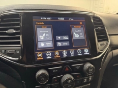 Used 2021  Jeep Grand Cherokee Laredo X 4x4 at AutoCenters Bonne Terre near Bonne Terre&comma; MO