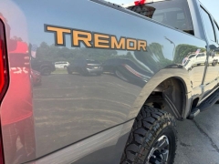 Used 2023  Ford Super Duty F-250 4WD XLT Crew Cab SRW 6&period;75' Box at AutoCenters Bonne Terre near Bonne Terre&comma; MO