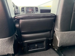 Used 2019  Ram 1500 Classic Express 4x4 Crew Cab 5'7" Box at AutoCenters Bonne Terre near Bonne Terre&comma; MO