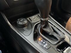 Used 2019 Jeep Cherokee 4d SUV 4WD Overland 3.2L at AutoCenters Bonne Terre near Bonne Terre, MO