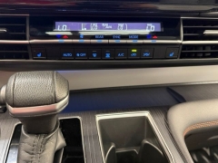 Used 2022  Toyota Sienna XLE FWD 7-Passenger at AutoCenters Bonne Terre near Bonne Terre&comma; MO