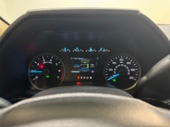 Used 2018  Ford F-150 4WD SuperCrew XLT 5 1&sol;2 at AutoCenters Bonne Terre near Bonne Terre&comma; MO