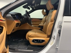 Used 2023  Jeep Grand Cherokee L Summit Reserve 4x4 at AutoCenters Bonne Terre near Bonne Terre&comma; MO