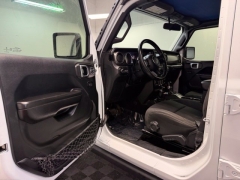 Used 2018  Jeep Wrangler Unlimited Sport S 4x4 at AutoCenters Bonne Terre near Bonne Terre&comma; MO