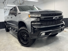 Used 2021 Chevrolet Silverado 1500 4WD Crew Cab 147" LT Trail Boss at AutoCenters Bonne Terre near Bonne Terre, MO