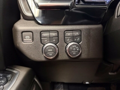 Used 2025  GMC Sierra 2500HD 4WD Crew Cab 172" SLT Gas at AutoCenters Bonne Terre near Bonne Terre&comma; MO