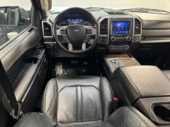 Used 2021  Ford Expedition Max Platinum 4x4 at AutoCenters Bonne Terre near Bonne Terre&comma; MO
