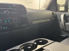 Used 2014  GMC Sierra 2500HD 4WD Crew Cab 153.7" SLE at AutoCenters Bonne Terre near Bonne Terre, MO