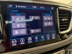 Used 2019  Chrysler Pacifica 4d Wagon Limited at AutoCenters Bonne Terre near Bonne Terre&comma; MO