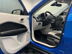 Used 2018 Jeep Compass 4d SUV FWD Latitude w/Sun/Wheel Pkg at AutoCenters Bonne Terre near Bonne Terre, MO