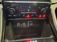 Used 2022  Jeep Grand Cherokee Limited 4x4 at AutoCenters Bonne Terre near Bonne Terre&comma; MO