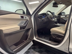 Used 2020  Ford Explorer 4d SUV 4WD Platinum 3&period;0L EcoBoost at AutoCenters Bonne Terre near Bonne Terre&comma; MO