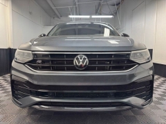 Used 2022  Volkswagen Tiguan 2&period;0T SE R-Line Black FWD at AutoCenters Bonne Terre near Bonne Terre&comma; MO