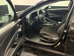 Used 2022  Hyundai Elantra SEL IVT at AutoCenters Bonne Terre near Bonne Terre&comma; MO