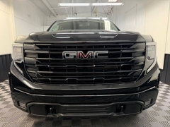 Used 2023  GMC Sierra 1500 4WD Crew Cab 147" Elevation at AutoCenters Bonne Terre near Bonne Terre&comma; MO