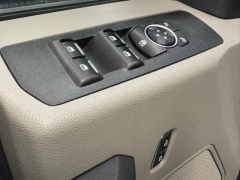 Used 2022 Ford Super Duty F-250 SRW 4WD Crew Cab Box at AutoCenters Bonne Terre near Bonne Terre, MO