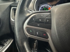 Used 2019  Jeep Cherokee 4d SUV FWD Latitude 2&period;4L at AutoCenters Bonne Terre near Bonne Terre&comma; MO