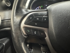 Used 2021  Jeep Grand Cherokee Laredo X 4x4 at AutoCenters Bonne Terre near Bonne Terre, MO