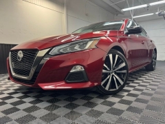 Used 2019  Nissan Altima 4d Sedan FWD 2&period;5L SR at AutoCenters Bonne Terre near Bonne Terre&comma; MO