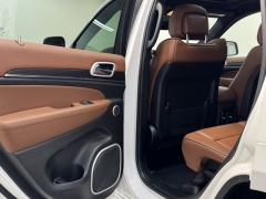 Used 2021 Jeep Grand Cherokee Summit 4x4 at AutoCenters Bonne Terre near Bonne Terre, MO