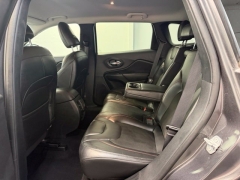 Used 2020  Jeep Cherokee 4d SUV 4WD Trailhawk 3&period;2L at AutoCenters Bonne Terre near Bonne Terre&comma; MO