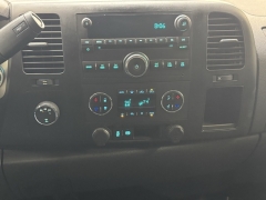 Used 2014  GMC Sierra 2500HD 4WD Crew Cab 153.7" SLE at AutoCenters Bonne Terre near Bonne Terre, MO