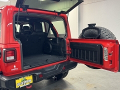 Used 2018 Jeep Wrangler Unlimited 4d SUV 4WD Rubicon at AutoCenters Bonne Terre near Bonne Terre, MO