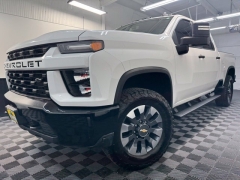 Used 2021  Chevrolet Silverado 2500HD 4WD Crew Cab 159" Custom Gas at AutoCenters Bonne Terre near Bonne Terre&comma; MO