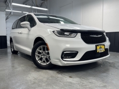 Used 2022 Chrysler Pacifica Touring L FWD at AutoCenters Bonne Terre near Bonne Terre, MO