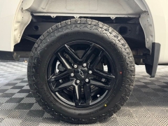 Used 2021  Chevrolet Silverado 1500 4WD Crew Cab 147" Custom Trail Boss at AutoCenters Bonne Terre near Bonne Terre&comma; MO