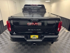 Used 2022  GMC Sierra 2500HD 4WD Crew Cab 159" AT4 at AutoCenters Bonne Terre near Bonne Terre&comma; MO