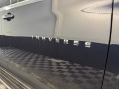 Used 2020  Chevrolet Traverse 4d SUV FWD LT Cloth w&sol;1LT at AutoCenters Bonne Terre near Bonne Terre&comma; MO