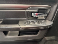 Used 2018  Ram 1500 Sport 4x4 Crew Cab 5'7" Box &ast;Ltd Avail&ast; at AutoCenters Bonne Terre near Bonne Terre&comma; MO