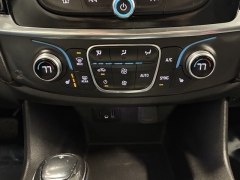 Used 2020  Chevrolet Traverse 4d SUV AWD LT Cloth w&sol;1LT at AutoCenters Bonne Terre near Bonne Terre&comma; MO