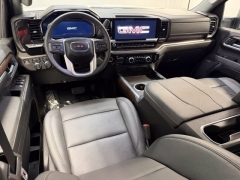 Used 2025  GMC Sierra 2500HD 4WD Crew Cab 172" SLT Gas at AutoCenters Bonne Terre near Bonne Terre&comma; MO