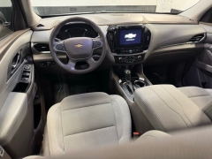 Used 2020  Chevrolet Traverse 4d SUV FWD LT Cloth w&sol;1LT at AutoCenters Bonne Terre near Bonne Terre&comma; MO