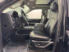 Used 2021  Ford Expedition Max Platinum 4x4 at AutoCenters Bonne Terre near Bonne Terre&comma; MO