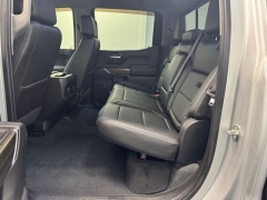 Used 2019  Chevrolet Silverado 1500 4WD Crew Cab 147" LT Trail Boss at AutoCenters Bonne Terre near Bonne Terre&comma; MO