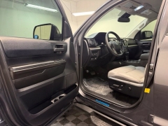 Used 2021  Toyota Tundra 4WD SR5 CrewMax 5&period;5' Bed 5&period;7L &lpar;Natl&rpar; at AutoCenters Bonne Terre near Bonne Terre&comma; MO
