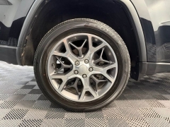 Used 2021  Jeep Grand Cherokee Limited X 4x4 at AutoCenters Bonne Terre near Bonne Terre&comma; MO
